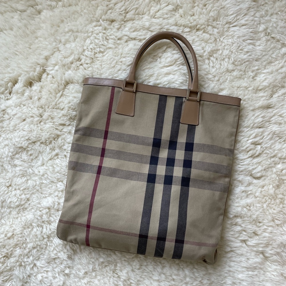 Burberry Tote Bag *Like New*